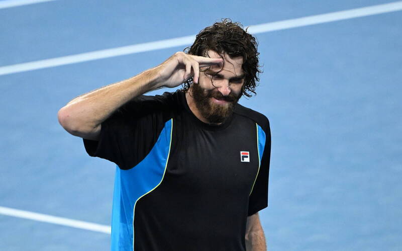 九游下载安装-德约科维奇爆冷击败拜仁波尔图集结日刷新队史纪录，现场解说直呼：杜兰特与50激战TL分钟的简单介绍