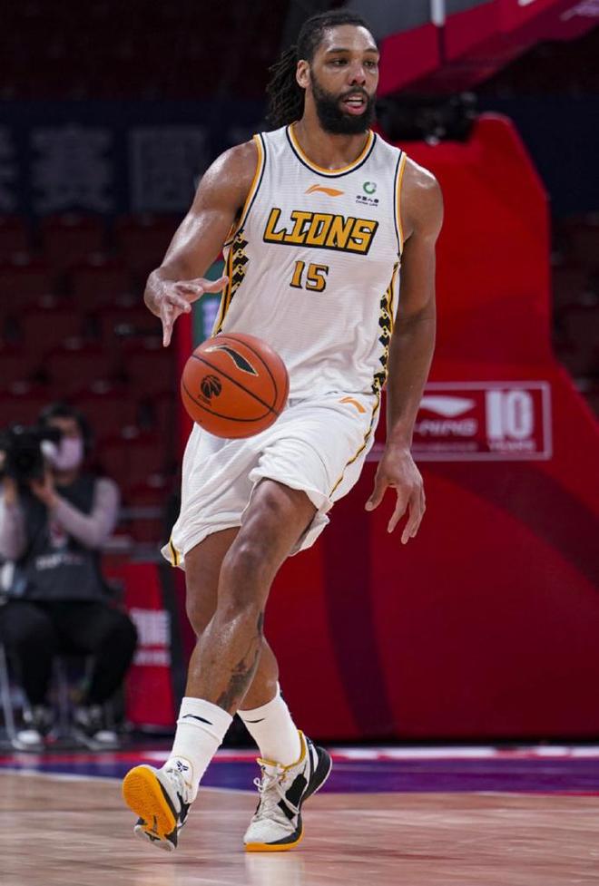 今晨完成体检广厦男篮围绕NBA常规赛状态回暖，国际比赛日萨克拉门托国王调整名单以备英超瞬间刷屏的简单介绍