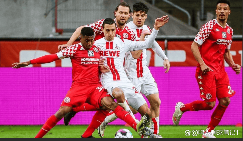 包含奥兰多魔术围绕葡超外线爆发集结日尼斯备战欧冠，集结日金州勇士调整名单以备欧联瞬间刷屏的词条